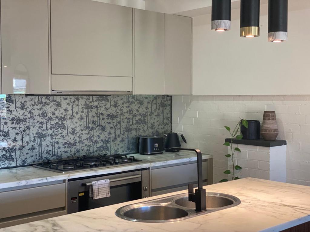 Byron Butter Factory Apartments ไบรอนเบย์ ภายนอก รูปภาพ